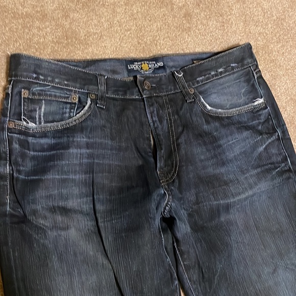 EUC LUCKY BRAND Vintage straight 34x32 - Picture 3 of 7